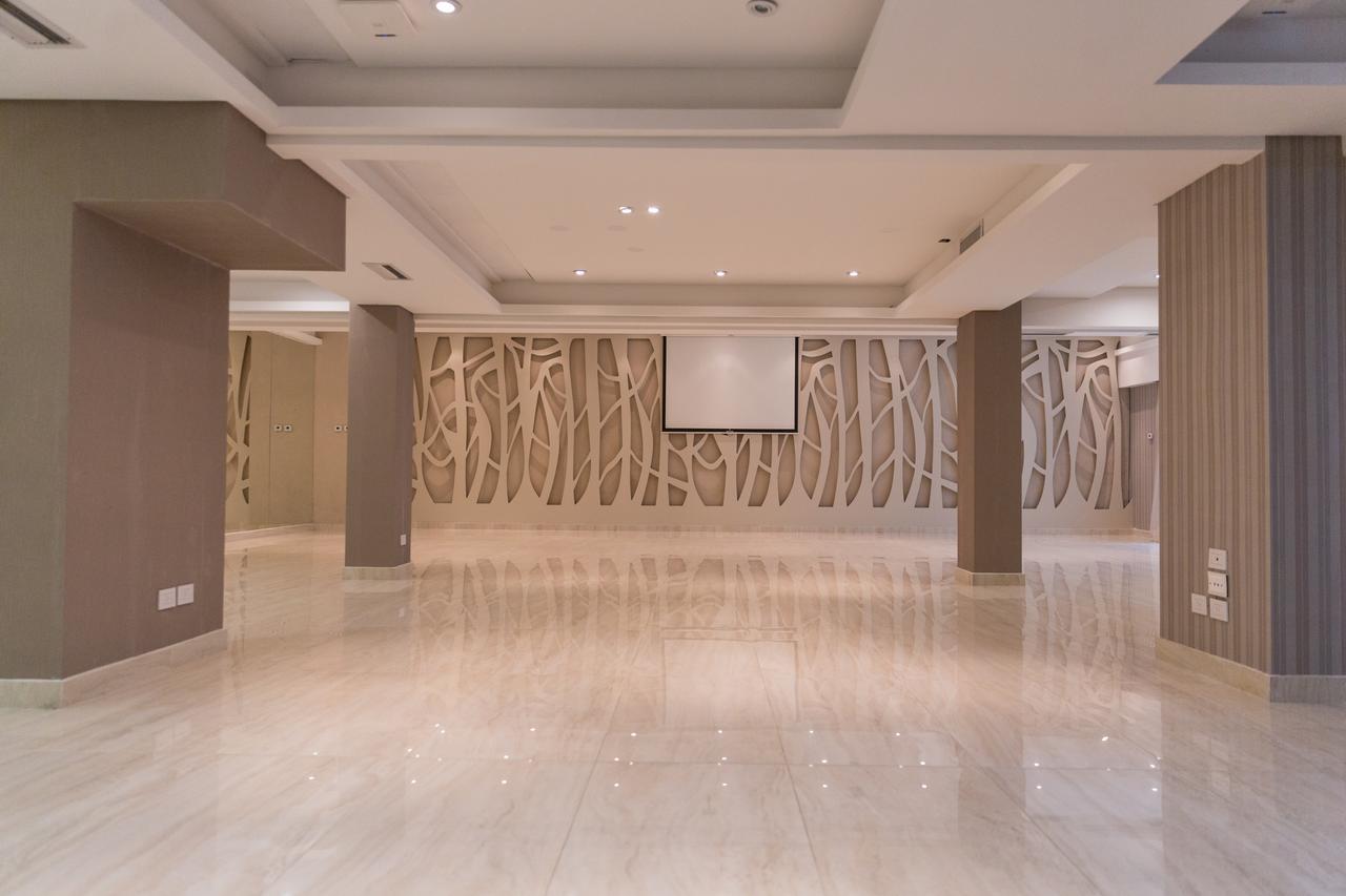 Hotel Howard Johnson Plaza Ciudad Autónoma de Buenos Aires